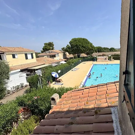 Mitoyenne T3 Avec Piscine Et Parking - Fr-1-607-49