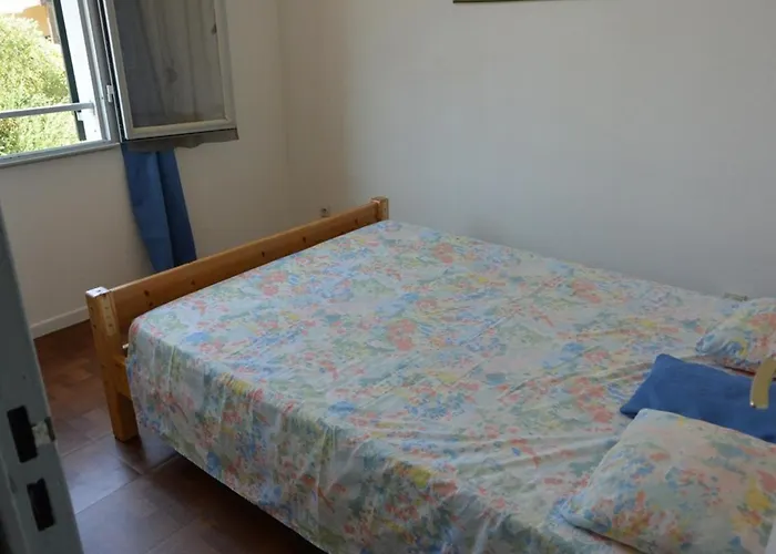 Mitoyenne T3 Avec Piscine Et Parking - Fr-1-607-49 Agde